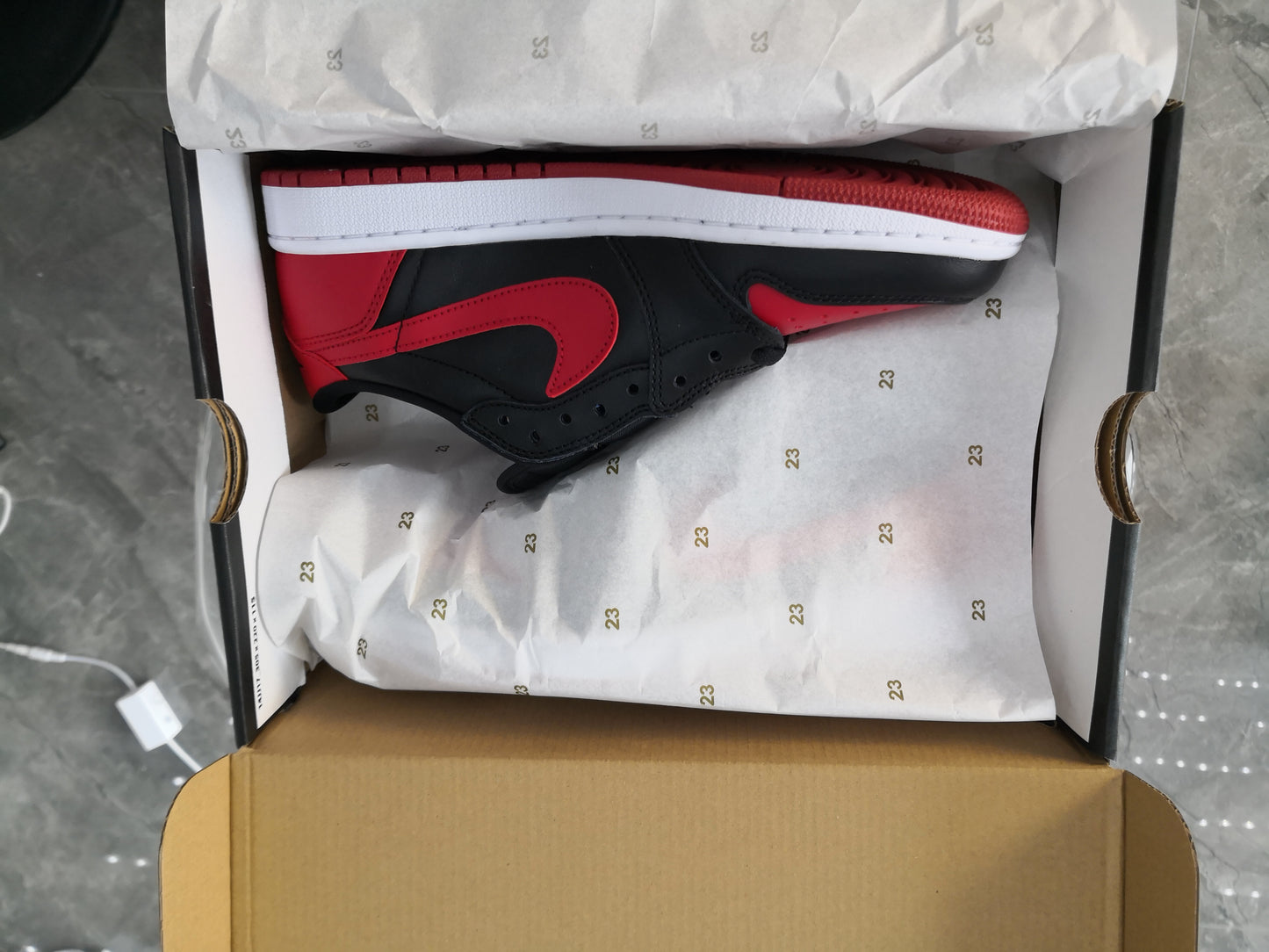 NIKE x AIR JORDAN - Nike Air Jordan 1 Low OG Bred Sneakers (2015)