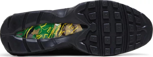 NIKE - Nike Air Max 95 SP Rules the World - Sequoia x Corteiz Sneakers