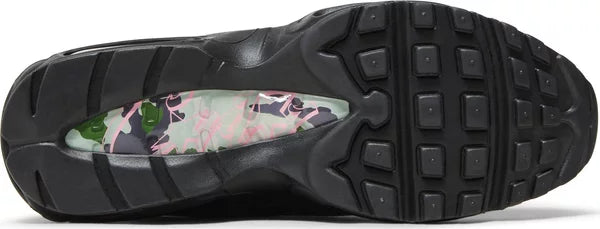 NIKE - Nike Air Max 95 SP Rules the World - Pink Beam x Corteiz Sneakers