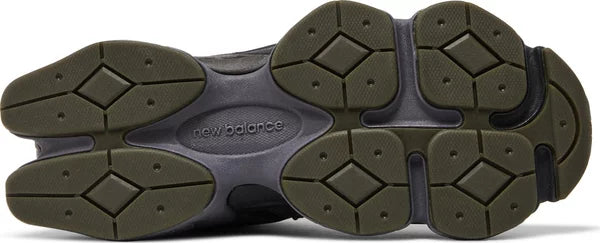 NEW BALANCE - New Balance 9060 Blacktop Dark Moss Sneakers
