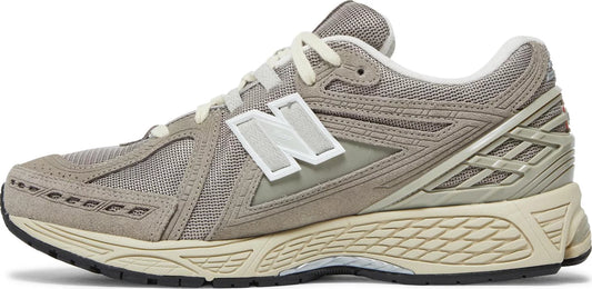 NEW BALANCE - New Balance 1906R Beige Cream Sneakers