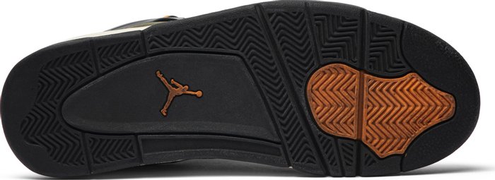 NIKE x AIR JORDAN - Nike Air Jordan 4 Retro x Undefeated Sneakers