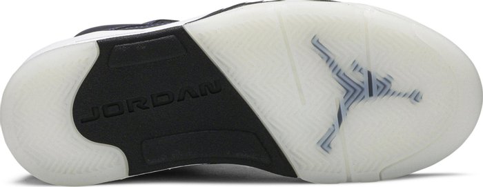 NIKE x AIR JORDAN - Nike Air Jordan 5 Retro Oil Grey Sneakers (Women)