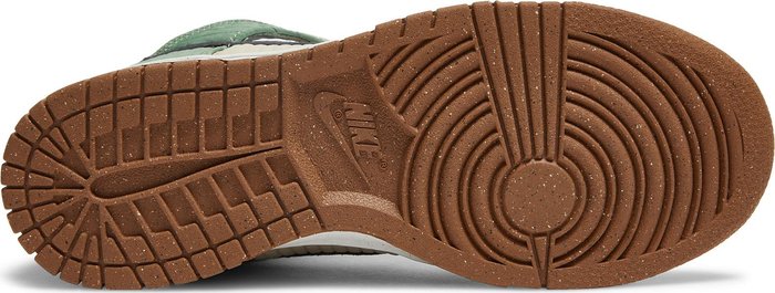 NIKE - Nike Dunk High LX Next Nature Toasty - Summit White Sneakers (Women)