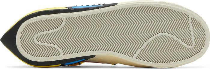 NIKE x OFF-WHITE - Nike Blazer Low White University Red x Off-White Sneakers