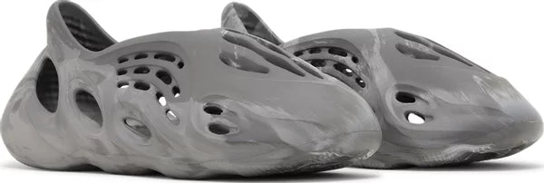 ADIDAS X YEEZY - Adidas YEEZY FOAM RNNR MX Granite Sneakers (March 2024)