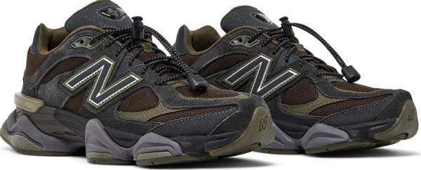 NEW BALANCE - New Balance 9060 Blacktop Dark Moss Sneakers