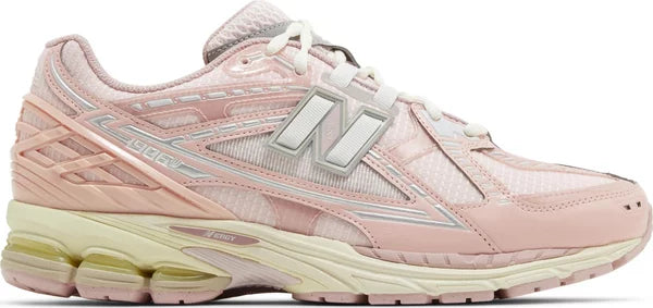 NEW BALANCE - New Balance 1906R Lunar New Year - Shell Pink Sneakers