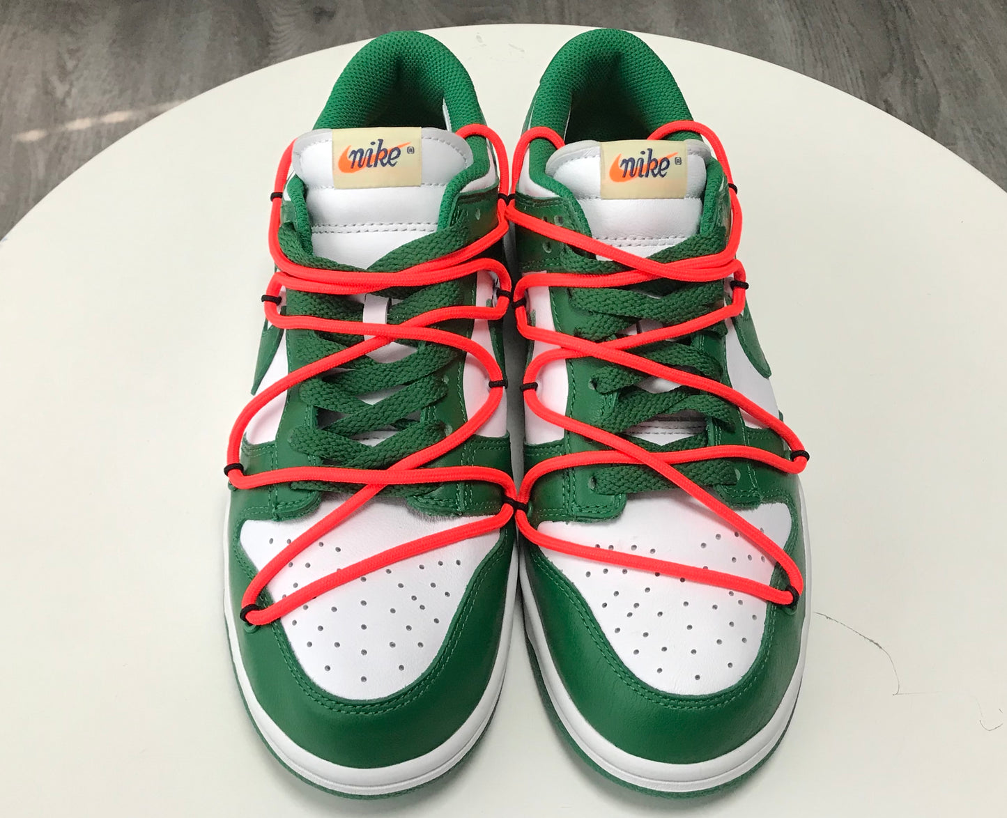 NIKE x OFF-WHITE - Nike Dunk Low Pine Green x Off-White Sneakers