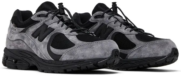 NEW BALANCE - New Balance 2002R GORE-TEX Charcoal x JJJJound Sneakers