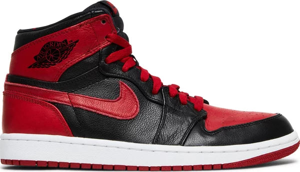 NIKE x AIR JORDAN - Nike Air Jordan 1 Retro High OG Banned Sneakers (2011 Version)