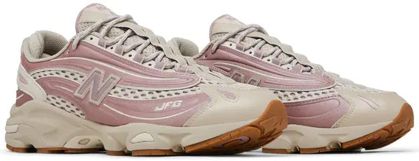 NEW BALANCE - New Balance 1000 When Things Were Pure Pack - Pink Mink x Joe Freshgoods Sneakers