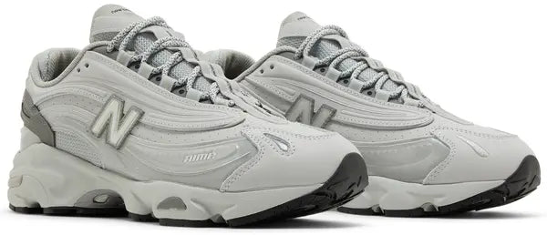 NEW BALANCE - New Balance 1000 Grey x Aimé Leon Dore Sneakers