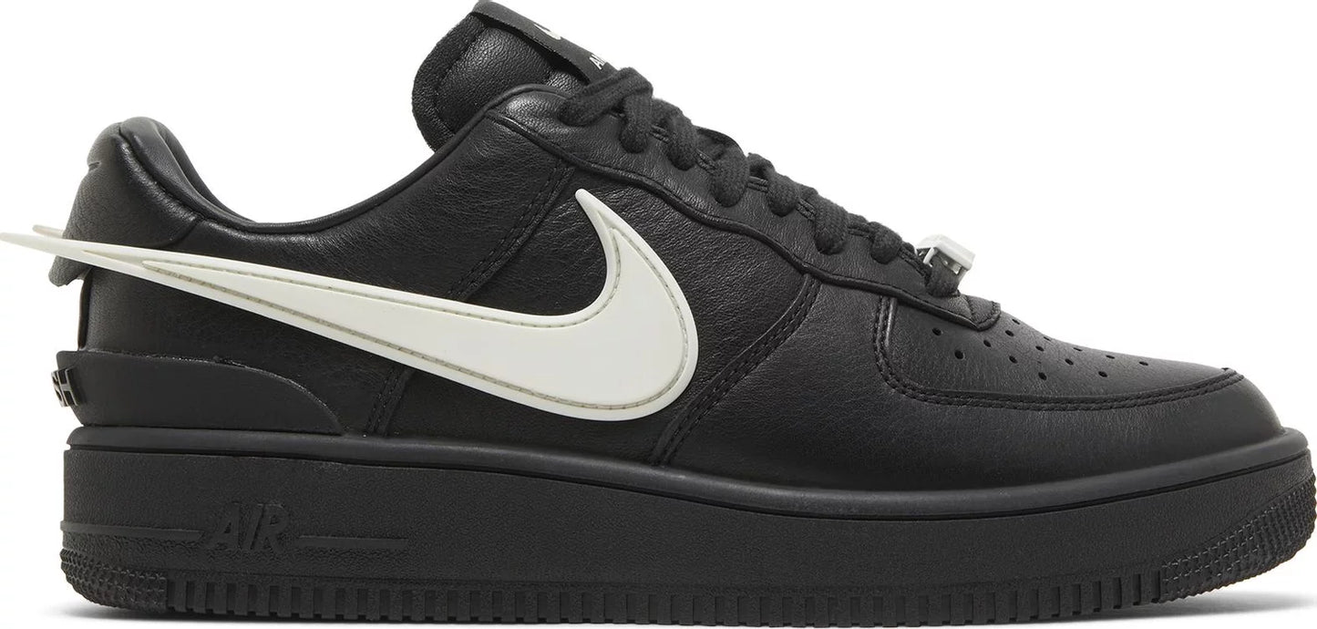 NIKE x AMBUSH - Nike Air Force 1 Low SP Black x AMBUSH Sneakers