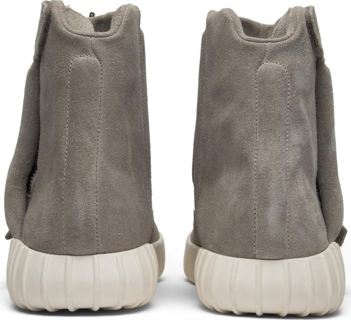 ADIDAS X YEEZY - Adidas YEEZY Boost 750 OG Light Brown Sneakers