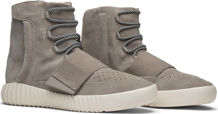 ADIDAS X YEEZY - Adidas YEEZY Boost 750 OG Light Brown Sneakers