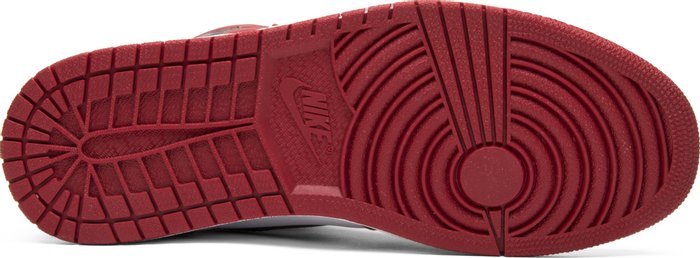 NIKE x AIR JORDAN - Nike Air Jordan 1 Retro High OG Chicago Sneakers (2015)