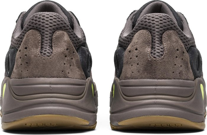 ADIDAS X YEEZY - Adidas YEEZY Boost 700 Mauve Sneakers