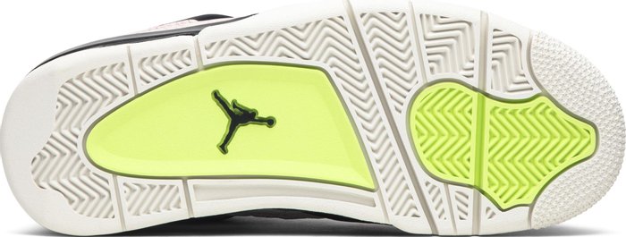 NIKE x AIR JORDAN - Nike Air Jordan 4 Retro Silt Red Splatter Sneakers (Women)