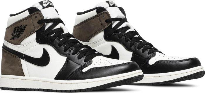 NIKE x AIR JORDAN - Nike Air Jordan 1 Retro High OG Dark Mocha Sneakers
