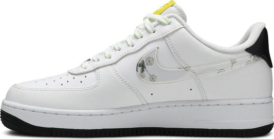 NIKE - Nike Air Force 1 Low 07 LV8 Daisy Pack Sneakers