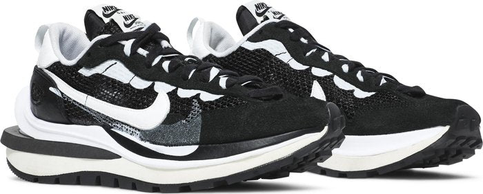 NIKE x SACAI - Nike VaporWaffle Black White x Sacai Sneakers