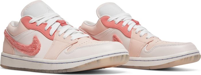 NIKE x AIR JORDAN - Nike Air Jordan 1 Low SE Mighty Swooshers Pink Sneakers (Women)