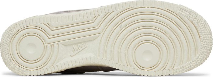 NIKE - Nike Air Force 1 Low '07 SE Air Sprung Sneakers (Women)